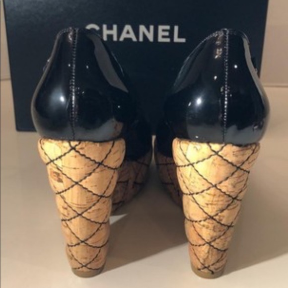 100% Authentic Chanel Wedge🌺 - Picture 7 of 11